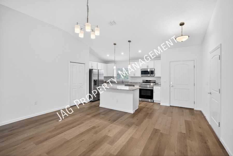 251 Vin Rose Cir Se - Photo 5 of 34