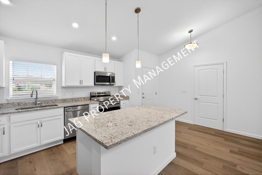 251 Vin Rose Cir Se - Photo 7 of 34