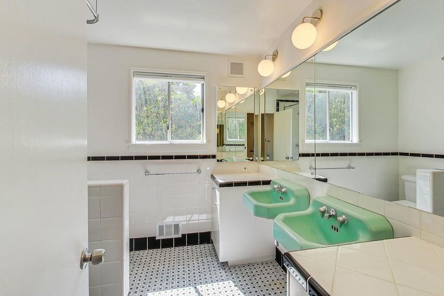 316 Moraga St #01 - Photo 4 of 29