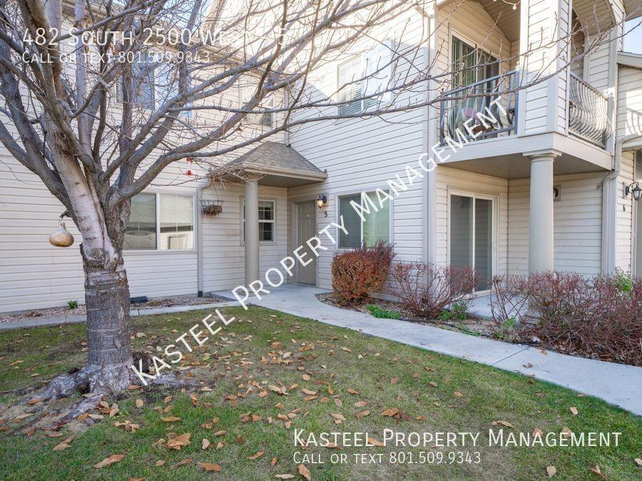 482 S 2500 W #5 - Photo 2 of 22