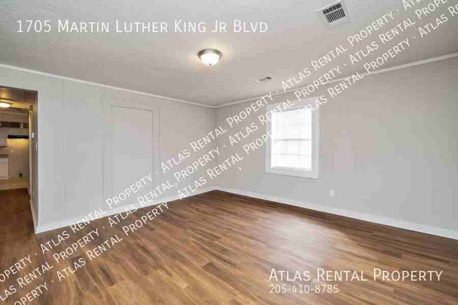 1705 Martin Luther King Jr Blvd - Photo 7 of 18