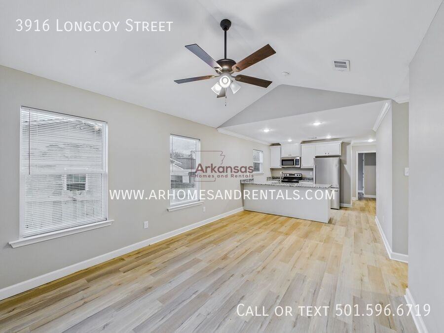 3916 Longcoy St - Photo 3 of 12