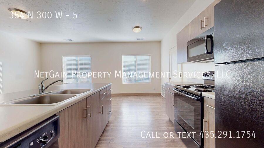 354 N 300 W #5 - Photo 6 of 10