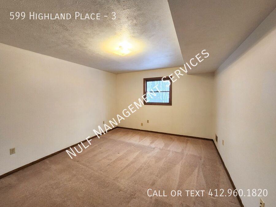 599 Highland Pl #3 - Photo 6 of 7