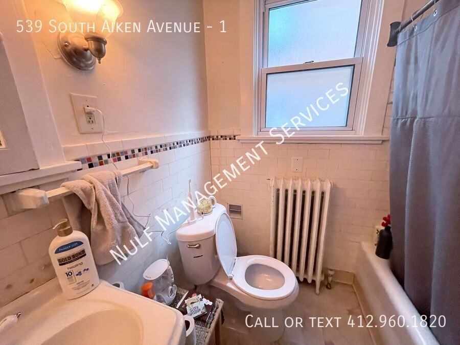 539 S Aiken Ave #1 - Photo 7 of 10