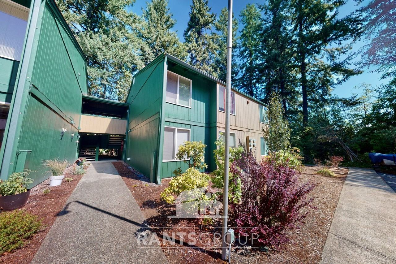 Lovely, wooded 2 - Photo 5 of 12