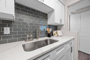 featured image of 1256 Rand Ave