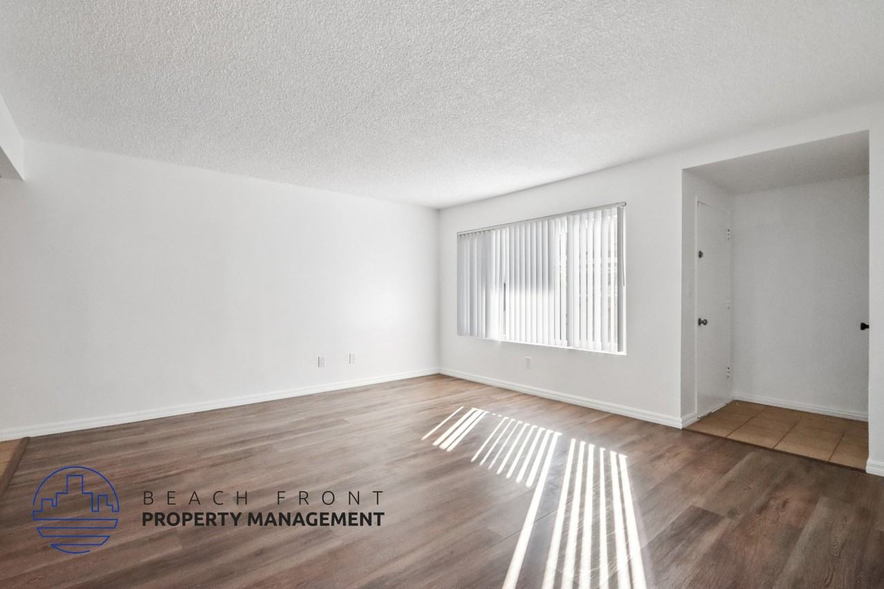 13561 Arizona St. - Photo 6 of 23