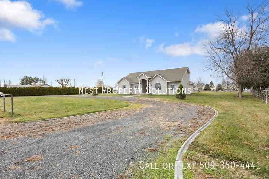 12049 Baseline Rd E - Photo 2 of 32