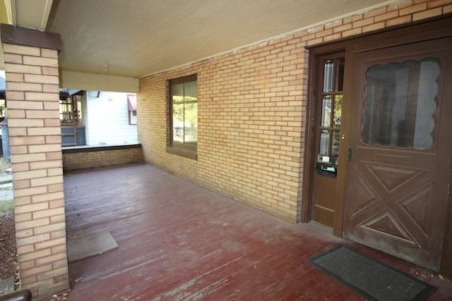 1519 E St - Photo 5 of 26