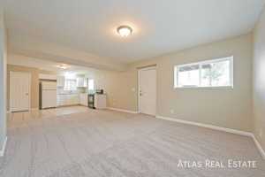 featured image of 4650 Vine St #B