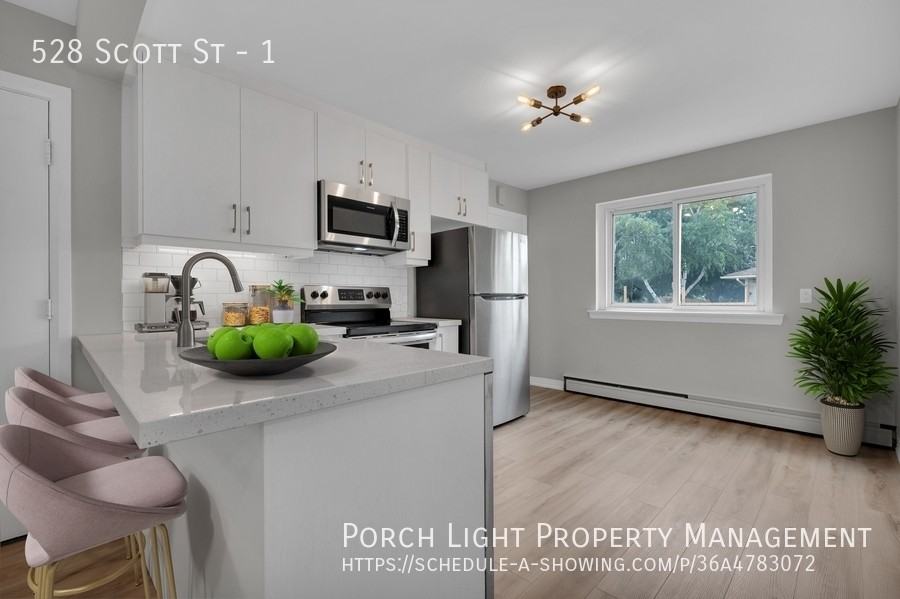 528 Scott St #1 - Photo 5 of 15