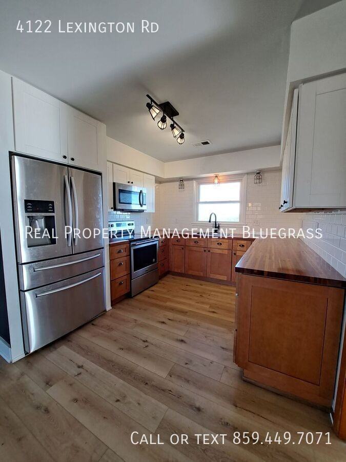 4122 Lexington Rd - Photo 4 of 23