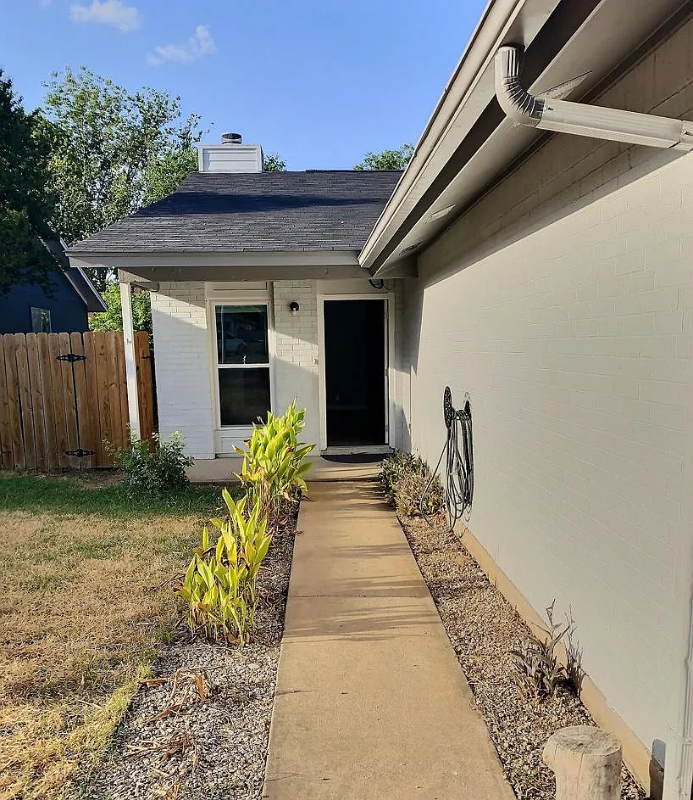 11439 Ptarmigan Dr #B - Photo 2 of 13