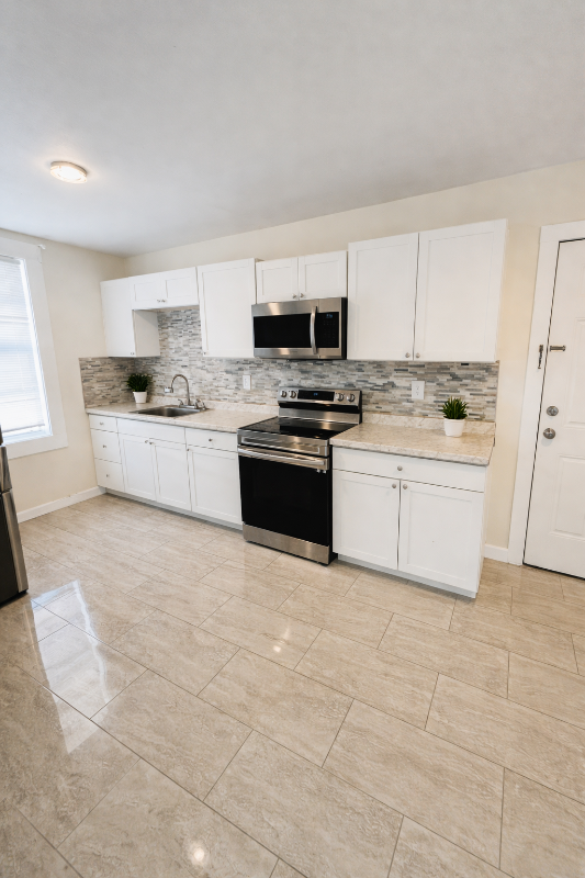 2817 Nstreet - Photo 3 of 8