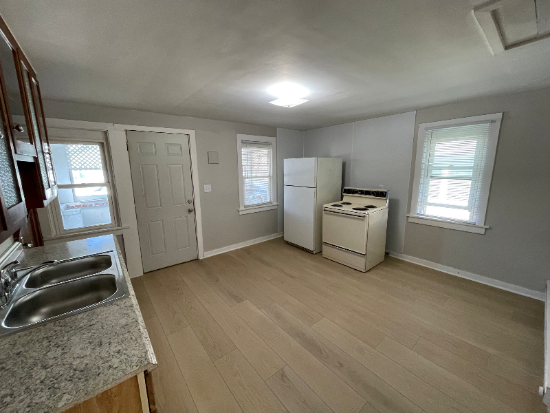 1322 Sstreet, #3 - Photo 3 of 8