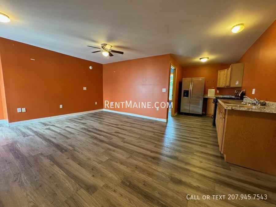 114 Bridge St #3 - Photo 4 of 16