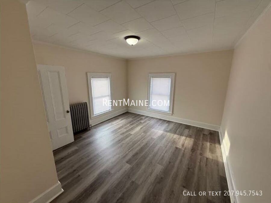 55 Union St #1 - Photo 4 of 9