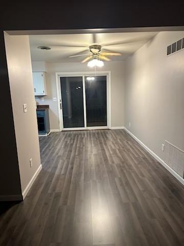 519 W Superior St #3 - Photo 3 of 7