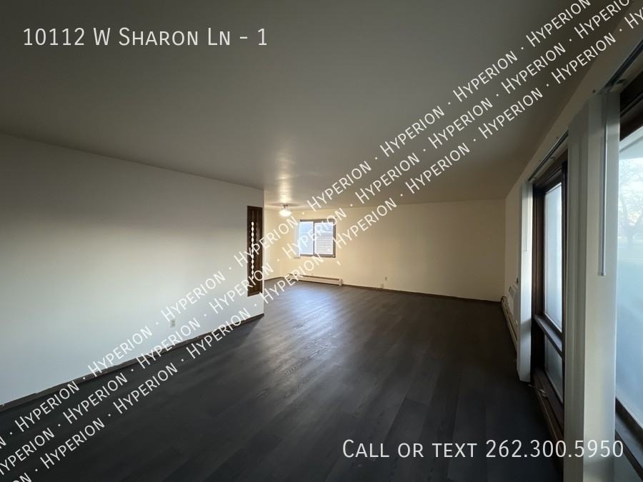 10112 W Sharon Ln #1 - Photo 5 of 26