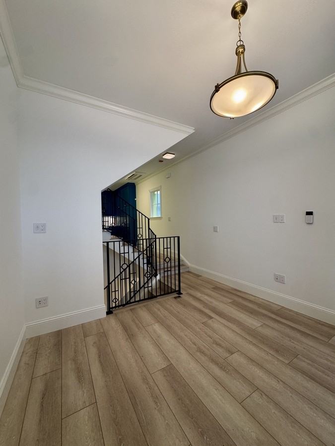 1249 Kearny St - Photo 2 of 14