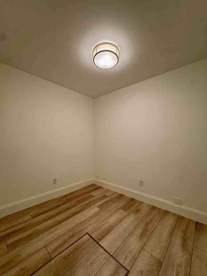 1249 Kearny St - Photo 5 of 14