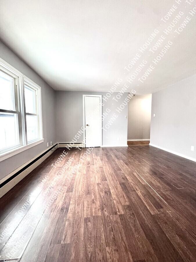 70 Harvey Ave Apt 5 #5 - Photo 7 of 17