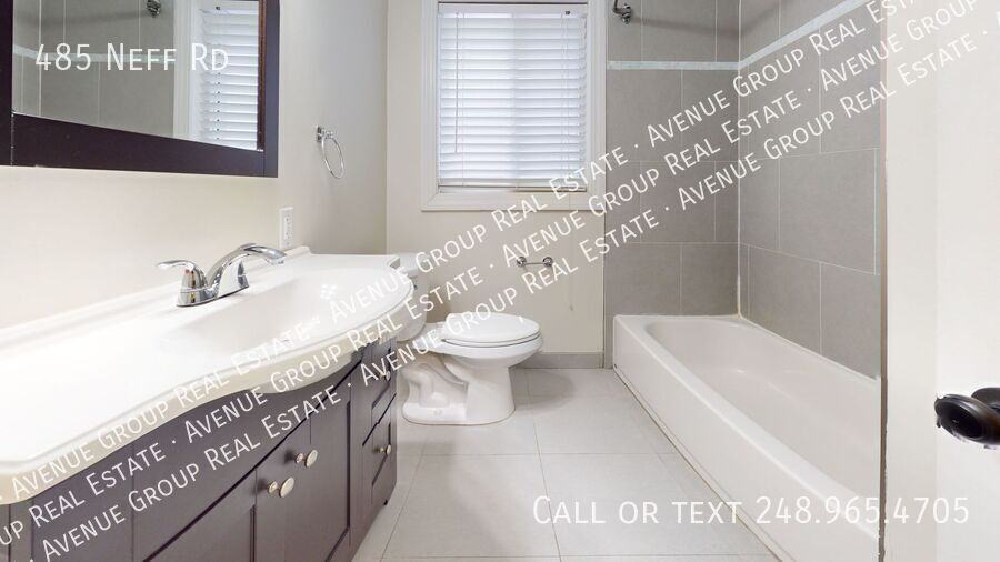 485 Neff Rd - Photo 4 of 12