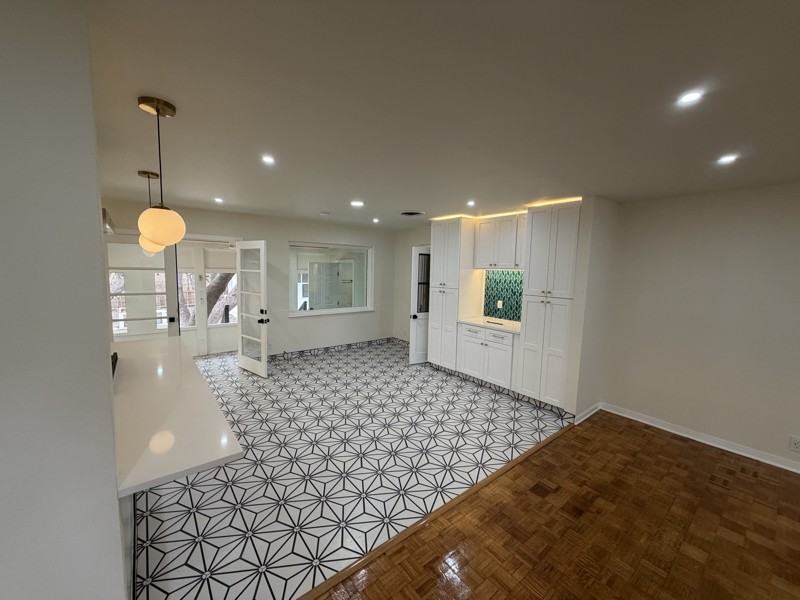 2010 Parhaven Dr - Photo 3 of 13