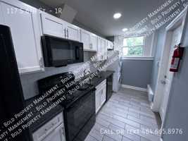 featured image of 117 S 6th St #1R