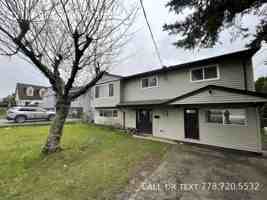 featured image of 12187 95a Ave #UPPER