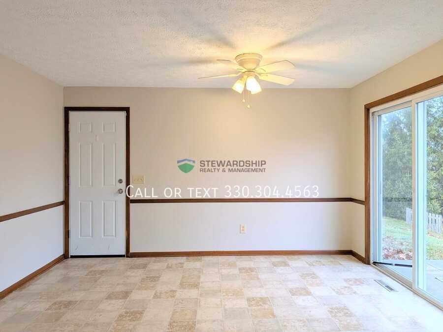 1752 Bunyan Cir Nw - Photo 4 of 23