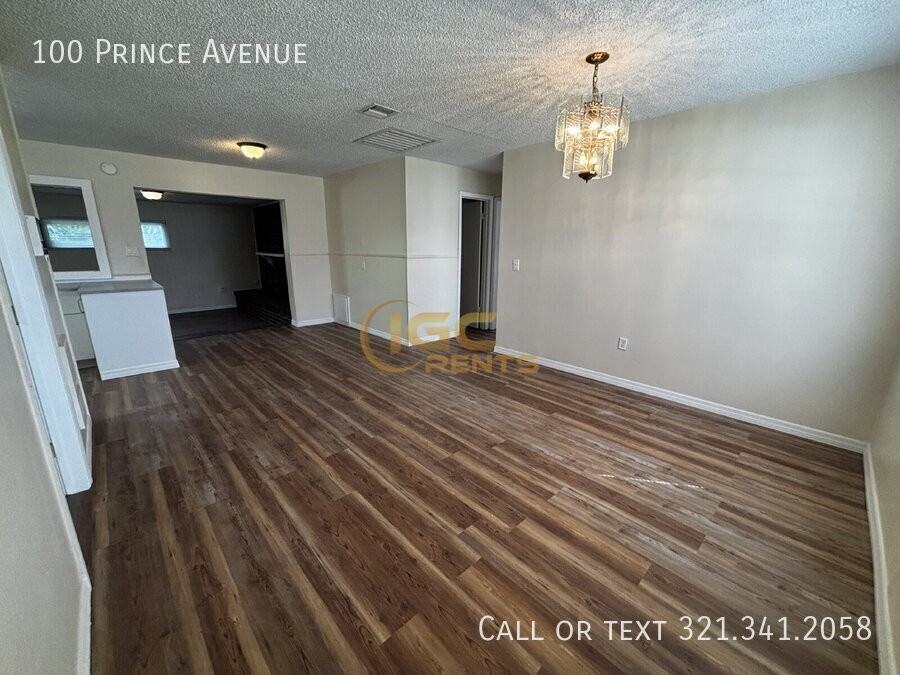 100 Prince Ave - Photo 2 of 18