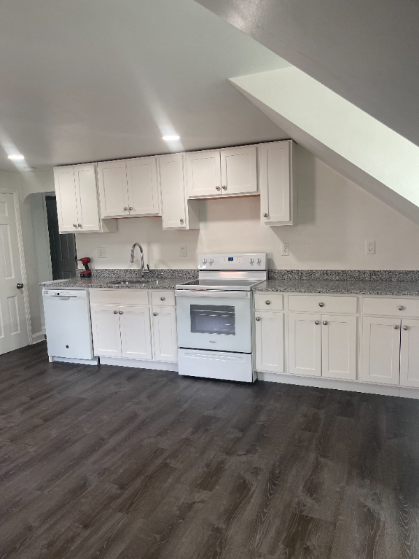 701 Academy Rd #2FL - Photo 4 of 17