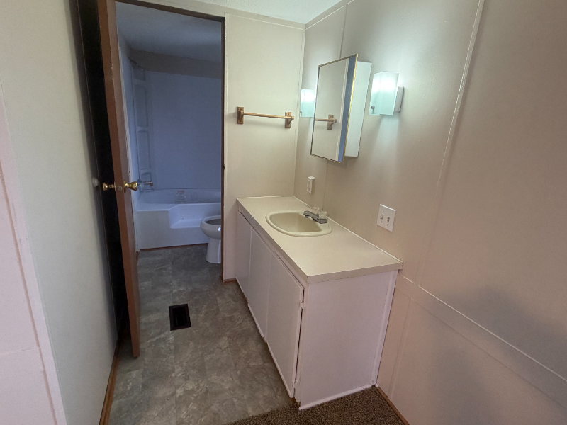 297 Jessie Lee Dr - Photo 3 of 5