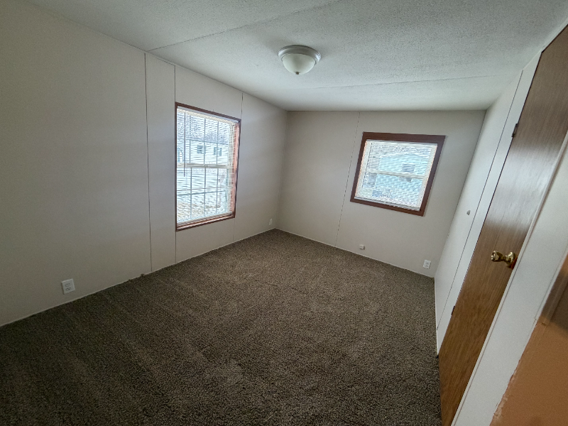 297 Jessie Lee Dr - Photo 4 of 5