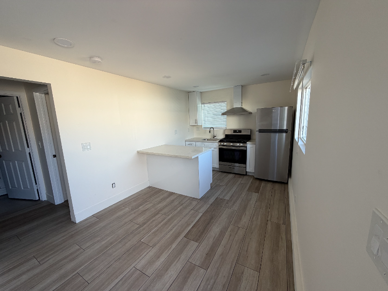 1533 Monterey Pine Dr #1 - Photo 3 of 7