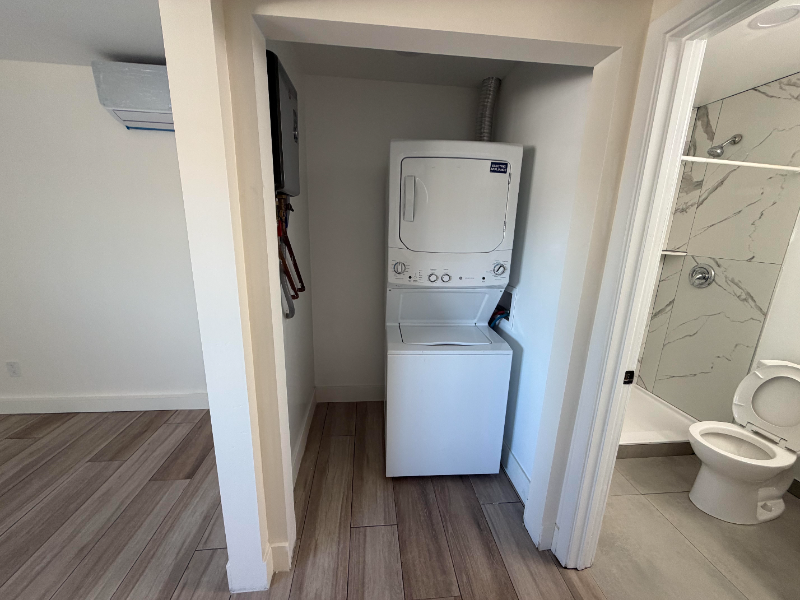 1533 Monterey Pine Dr #1 - Photo 7 of 7