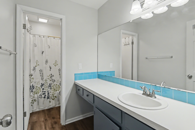 600 S Missouri Ave #2 - Photo 3 of 12