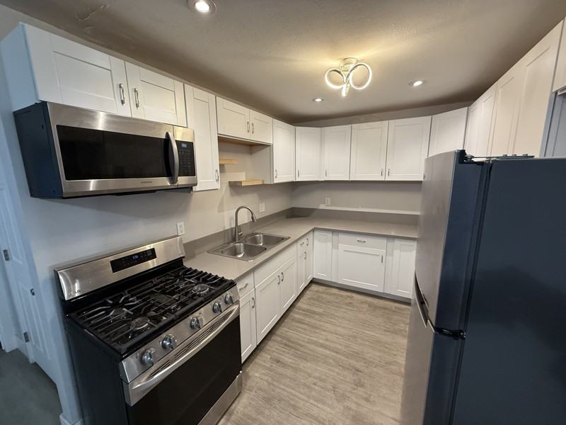 12426 S Vermont Ave #B - Photo 6 of 15