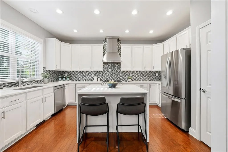 3655 E Paces Walk Ne - Photo 5 of 20