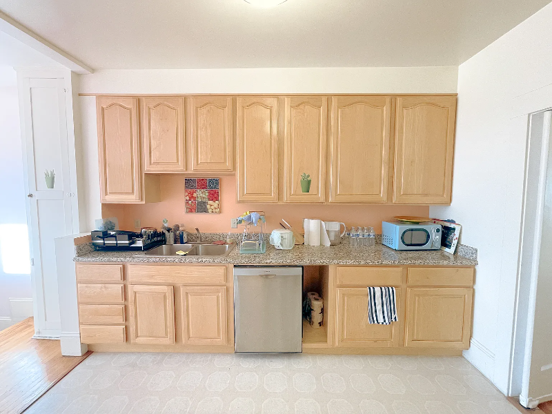 1811 18th Ave - Photo 3 of 17