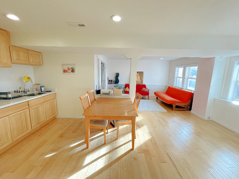 1811 18th Ave - Photo 5 of 17