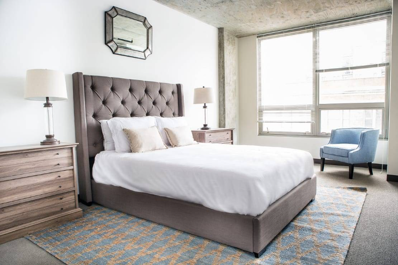 3198 N Clark St - Photo 7 of 19