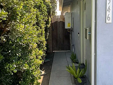 6546 Bobbyboyar Ave - Photo 5 of 8