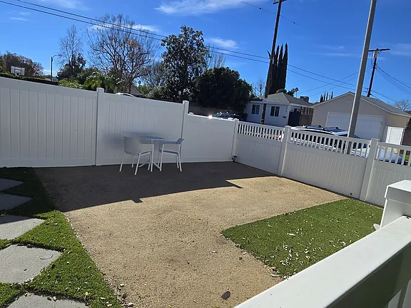 6546 Bobbyboyar Ave - Photo 7 of 8