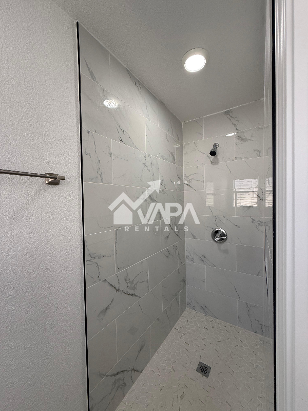 13535 Coleridge St - Photo 7 of 20