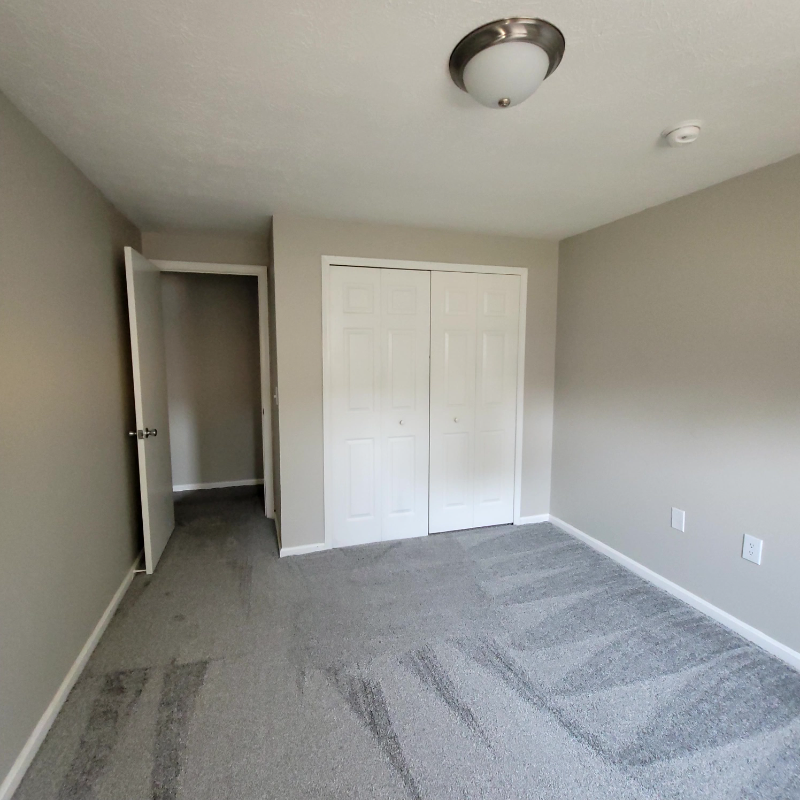 201 Rose Lane St Sw #104 - Photo 2 of 9