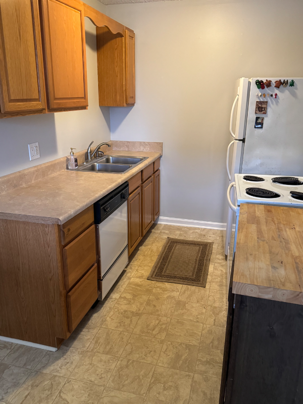 261 White Bridge Pike #130 - Photo 6 of 10