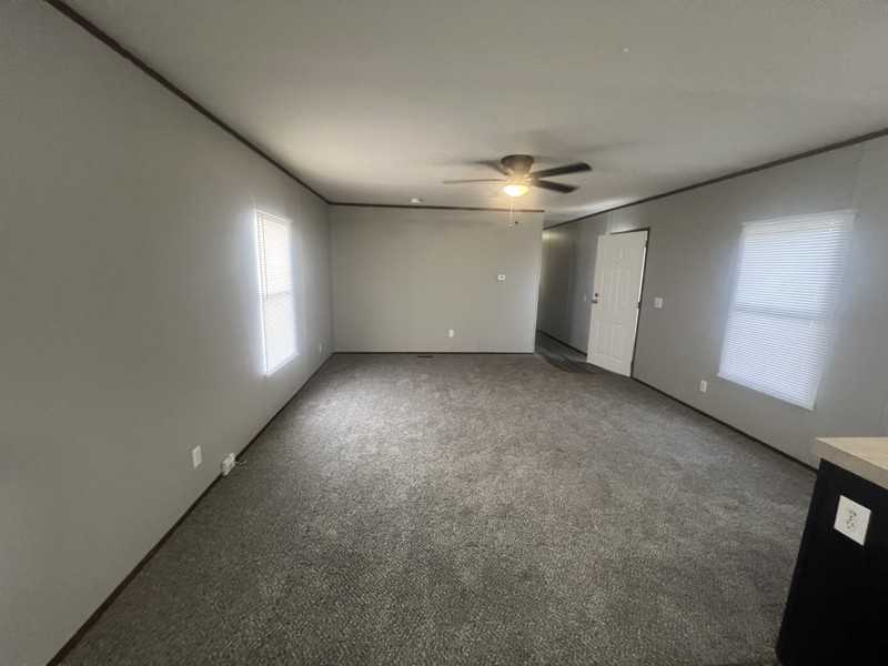 30 Locust St - Photo 2 of 8